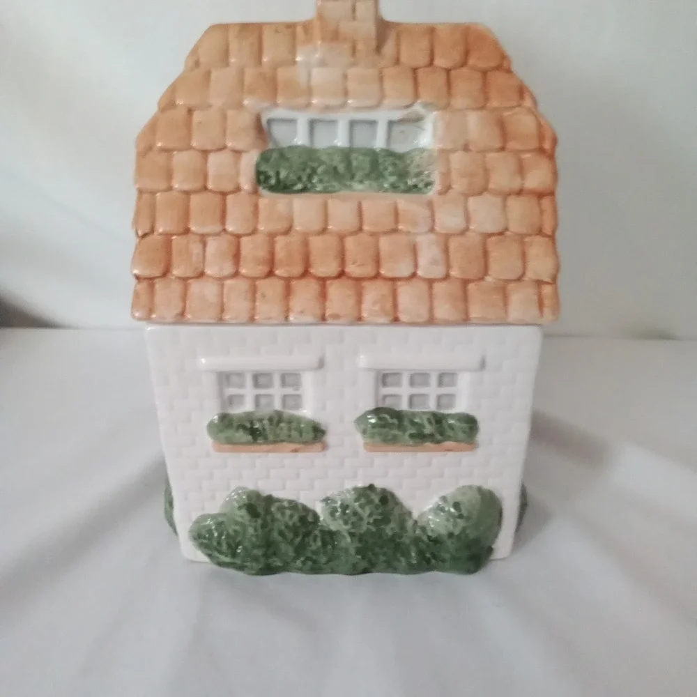 Vintage Ceramic House Cookie Jar Cottagecore White Brick Hand Painted 9.5in
